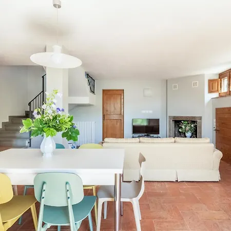 Feriehus 3 Bedroom Beautiful In