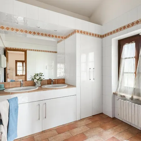 3 Bedroom Beautiful In Feriehus *