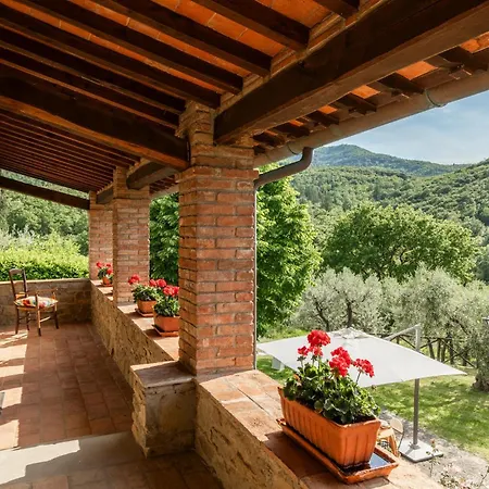 Holiday home 3 Bedroom Beautiful In Arezzo